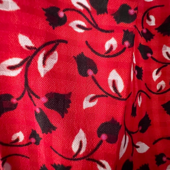 Who What Wear red/blk/wht high low ruffle sleeveless dress. NWT, never worn. - Picture 5 of 9